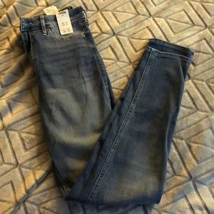 5r Hollister jeans